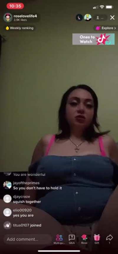 Pussy Flash in panties.