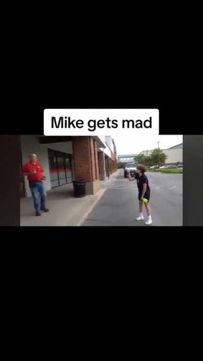 Broccoli-haired MC harasses store worker for content