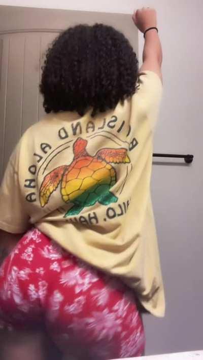 Probably one the best trends one TikTok 🎂🎂