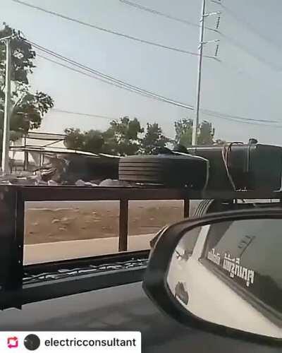 El pana pasándola joya en crossout😎🤝