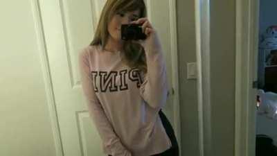 😍 kimi showing off