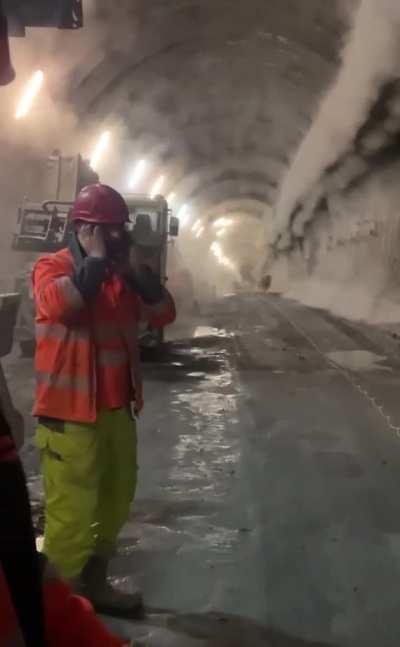 Shockwaves made by an explosion in a tunnel.
