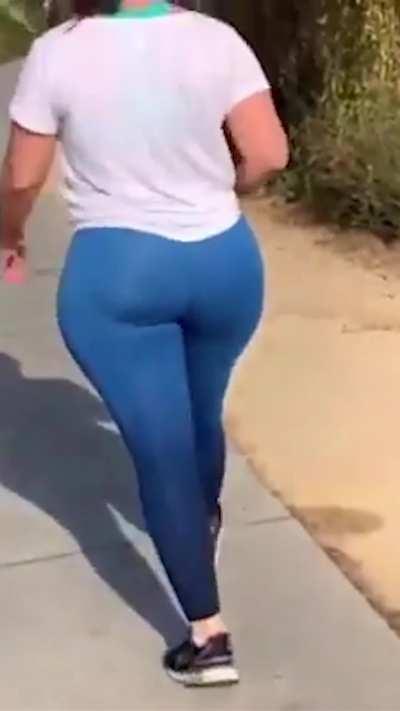 4inch0 Phat Ass 🍑🤤