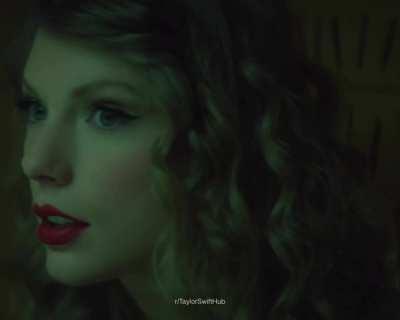 Taylor Swift | Beautiful in the ICSY MV
