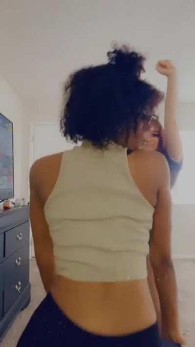 Island Gyals do it better 🥰