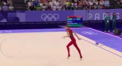 16-year-old Taisiya Onofriychuk performed at the 2024 Olympic Games