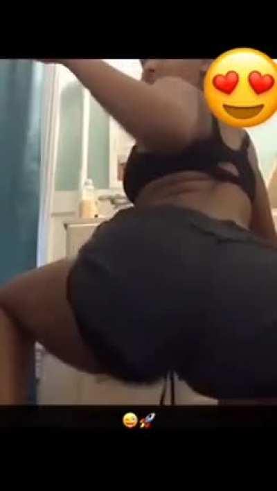 gtayy_twerkfreakout - Video #0268