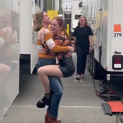 Madelaine Petsch & Lili Reinhart