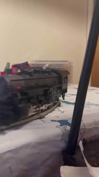 Halloween candy train 🎃