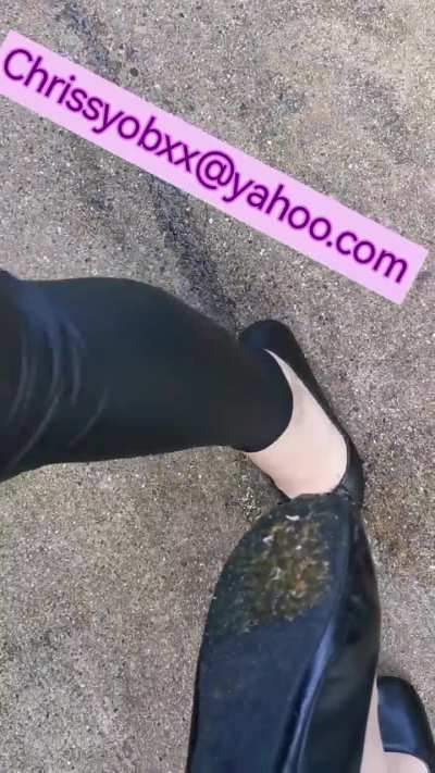 Ballet flats crushing snails