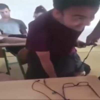 Friend I'm here 😃