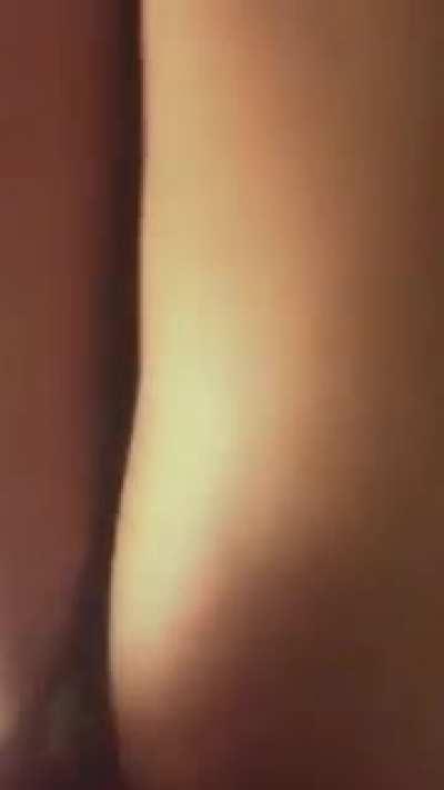 Willa Holland vidéo 🤩