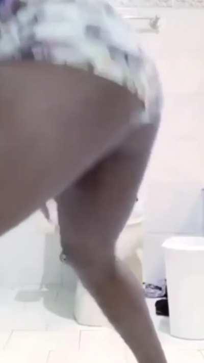 Threw the fuck out her back😂