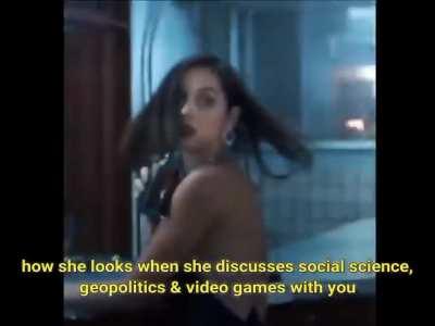 Sirf sapne mein hi milti hain aisi ladkiyan