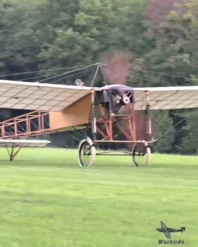 This Blériot XI, a plane first flown in 1909, comes in for a perfect landing