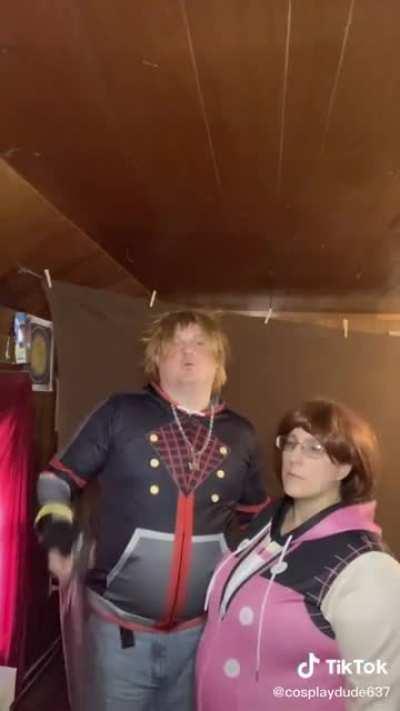 When you keep striking out in the swingin community so you try the cosplayers instead