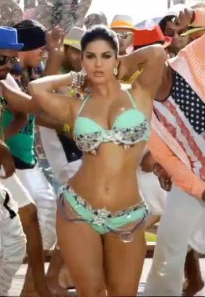 Sunny Leone