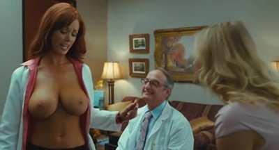 Christine Smith groped by Cameron Diaz