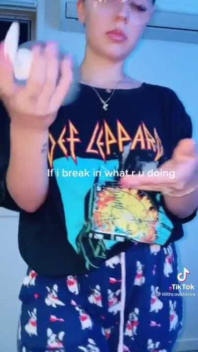 Dm me for her mega and all her sextape for only 3$ cash app🔥🔥🔥