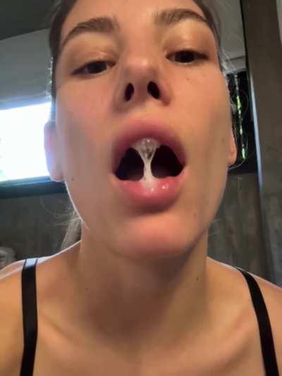 My slime is too thick and tasty today