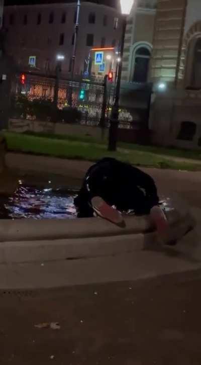 WCGW while publicly urinating