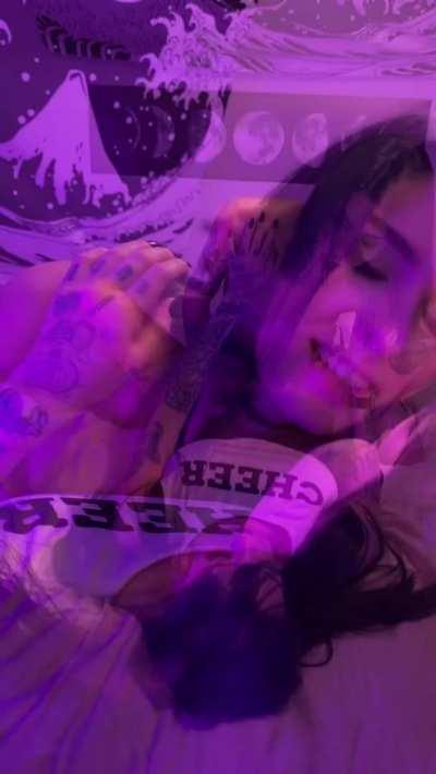 Me and my bestie have been having soooo much fun with the strap recently 😈 Come watch the brand new scene today on OF 🔥Her stroke game is 😍