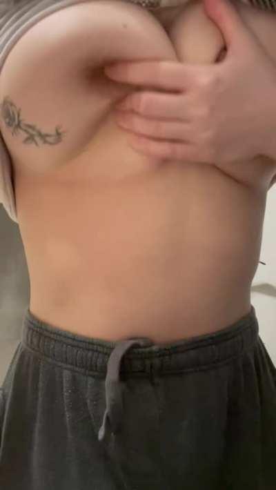 happy valentines from me and my titties