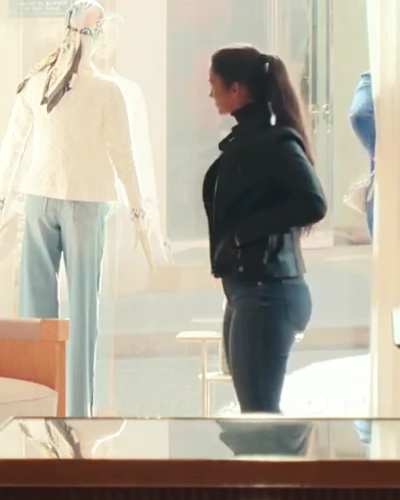 Ophélie Bau (B.R.I - The Brigade)