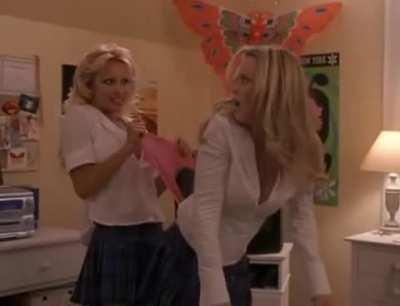 Jenny McCarthy getting a wedgie