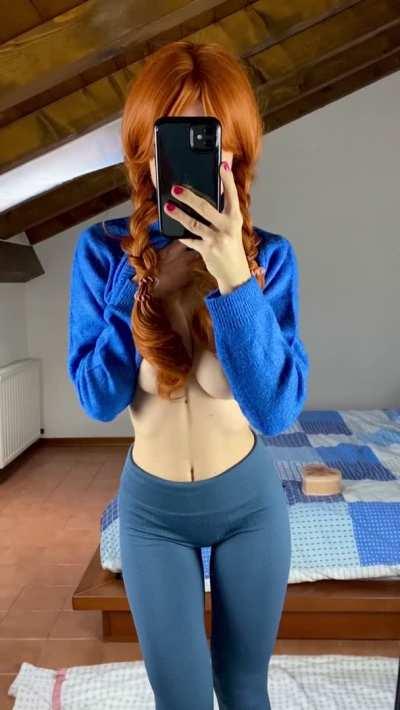 This fuck doll can't even wait to get home 😩