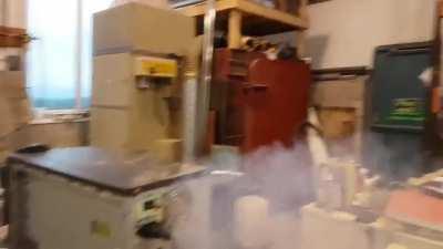 Я решил посмотреть видео в хорошем качестве: