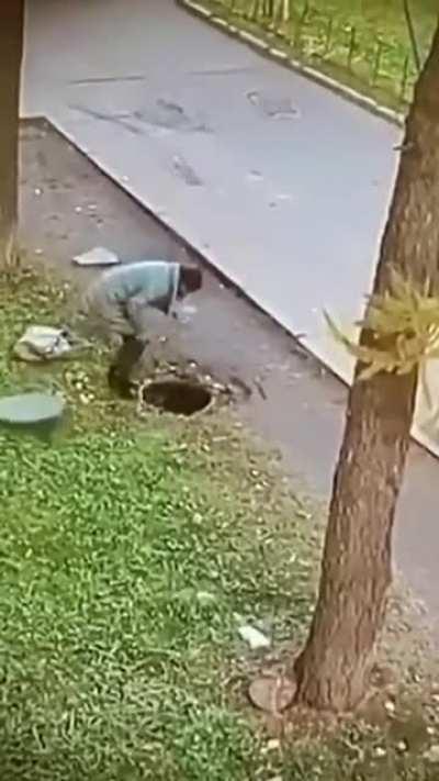 the underground midgets need me