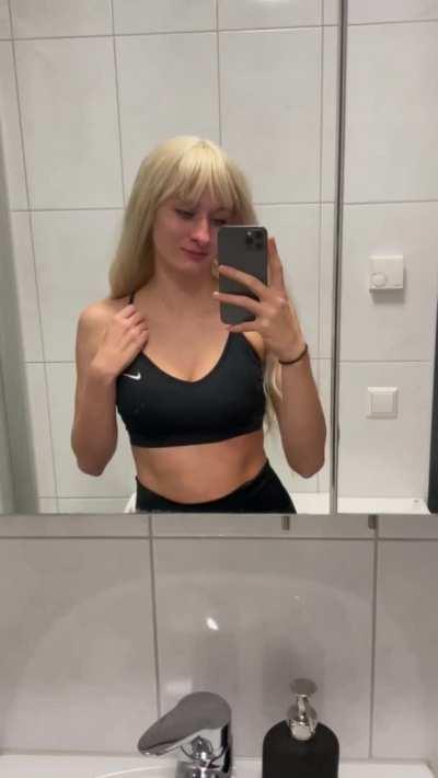 To horny after my workout… had to get them some air hehe :) [F]