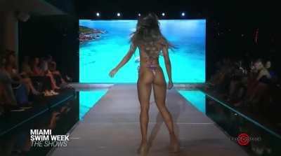 Mariana Morais Playa Sol Miami 2022