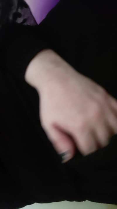 the chubby goth you ordered is here~