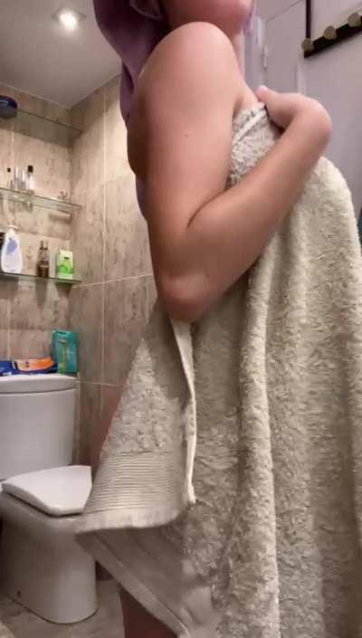 Had to check how bouncy I am after the shower