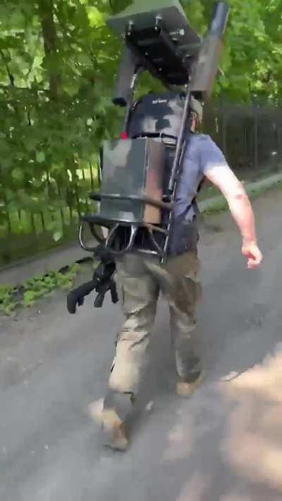 ru pov: russian military blogger testing out new drone jammer