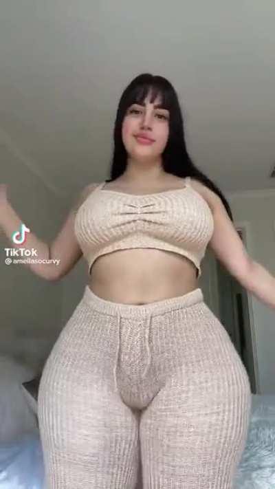 She is so beautiful ass so juicy