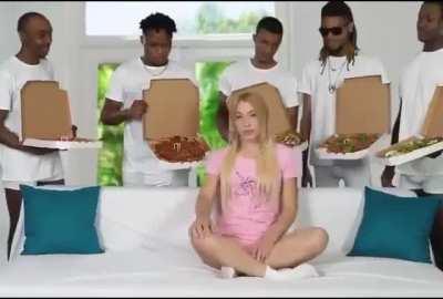 Just a Ukrainian pizza joint ad