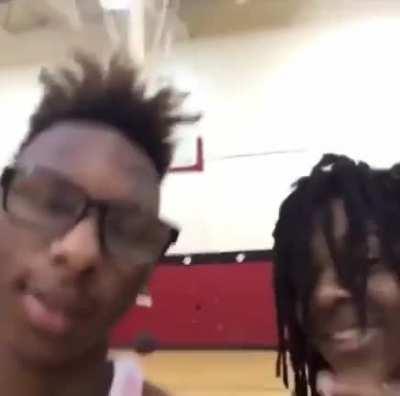 my slow ahh lul cousin sent me this 🤦🏽‍♂️finna tell his mama