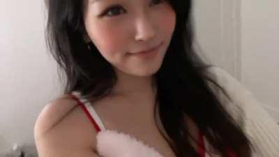 Hyoon's Christmas Tiktok