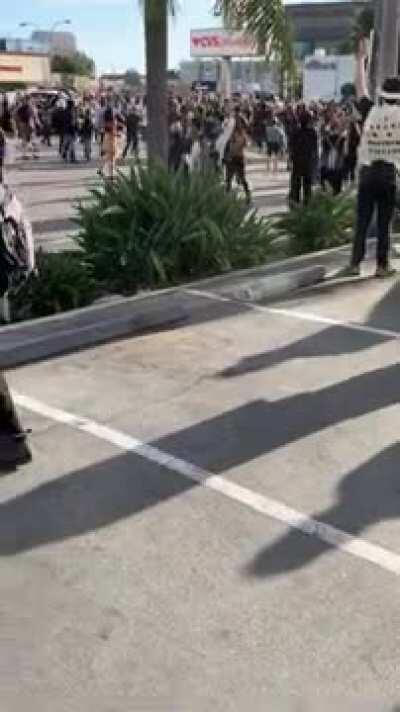 Massive BLM protest in Los Angeles