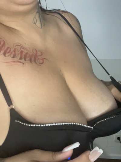 The only reason that you can pull out is to cum in my mouth
