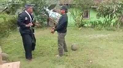 Pencak silat >>> MMA (tiati, agak sakit)