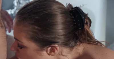 Cathy Heaven and her magic throat