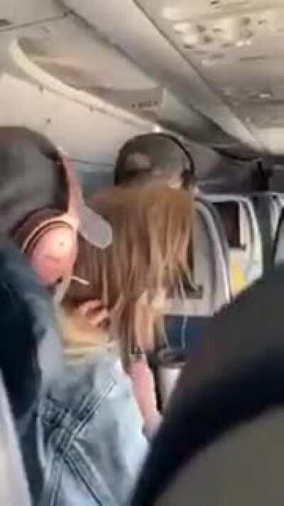 Woman putting gum in a strangers long hair - this should be illegal, RIGHT??