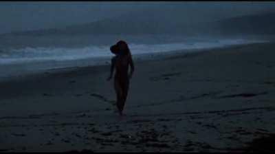 Lisa Glazer and two fishmen (Humanoids From the Deep, 1980)