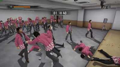 Kiryu can go maximum dad mode in the Ultimate Matches