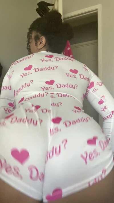 I want to twerk on your 🍆