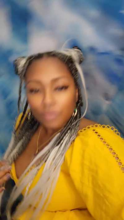 Easy, Breezy, Beautiful....✨️Unattainable ✨️😏